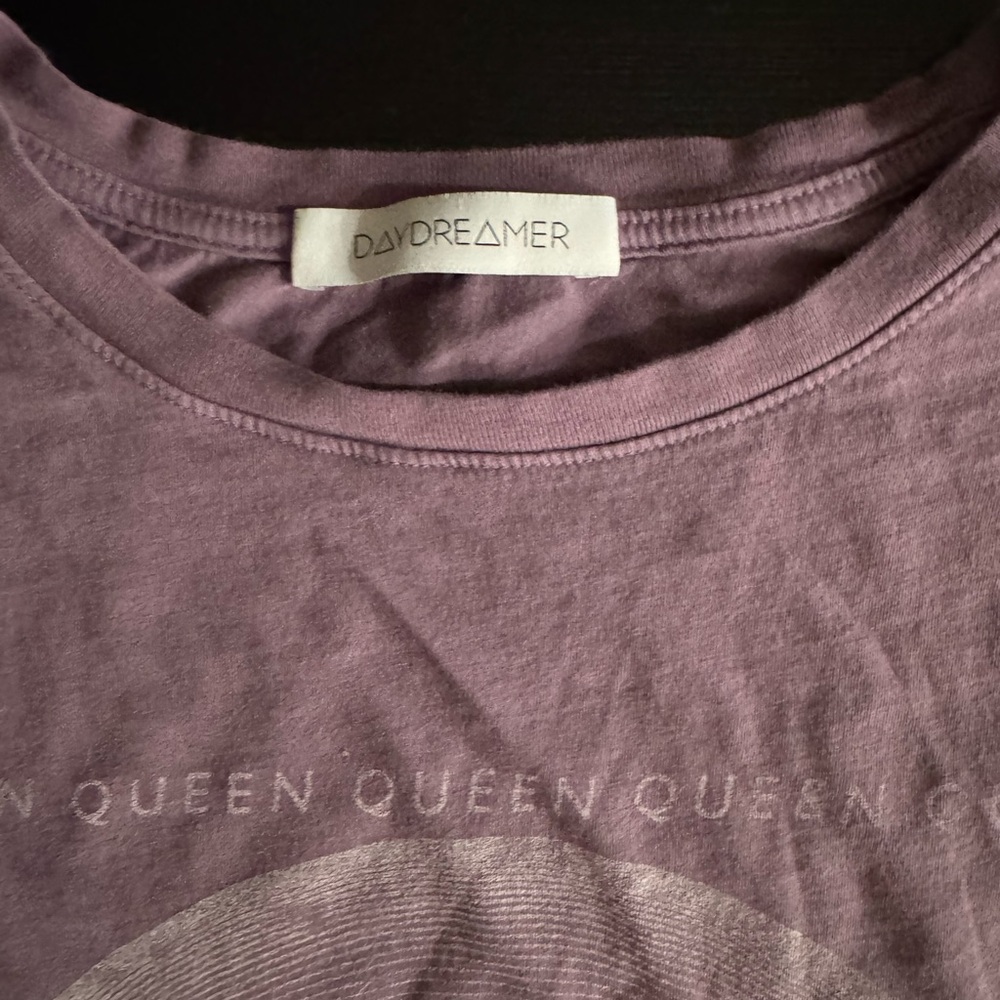 Daydreamer Lavender Graphic Top - Picture 3 of 3